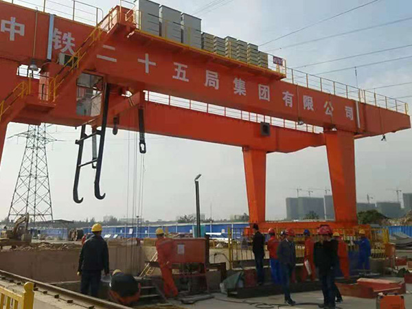 广东清远集装箱起重机厂家45吨地铁出渣龙门吊