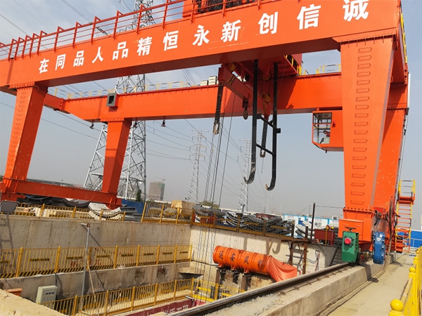 湖南衡阳地铁专用起重机厂家起重机抓斗的种类